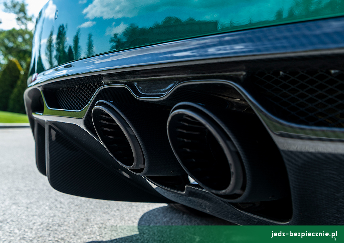 Premiera tygodnia - Alfa Romeo Giulia GTA - tytanowy układ wydechowy firmy Akrapovic